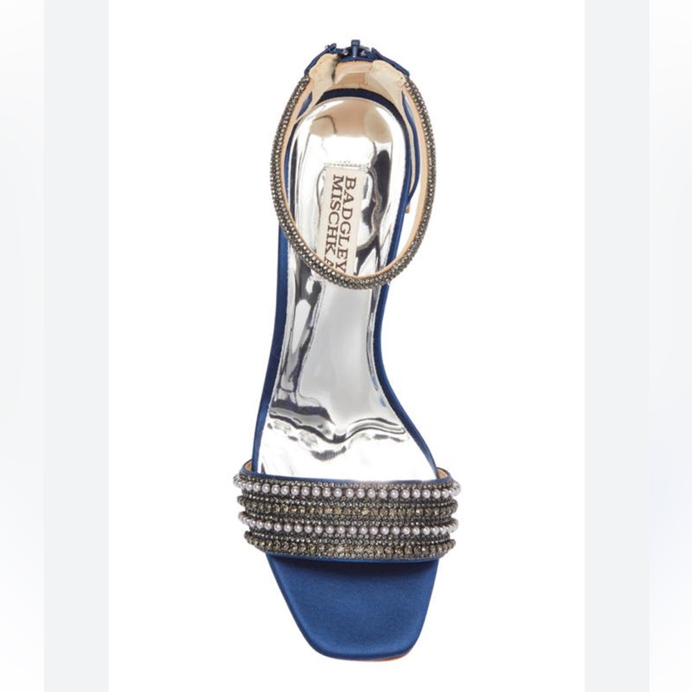 NEW IN BOX Badgley Mischka Collection Kameryn
Ankle Strap Sandal - NAVY - SIZE 8
